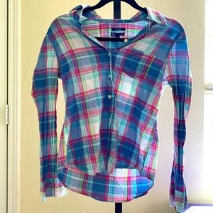 Plaid button up long sleeve shirt